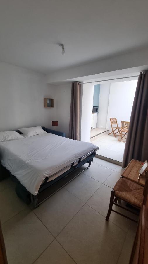 Appartement Calme Centre Ville A 80M Des Halles Narbonne Bagian luar foto
