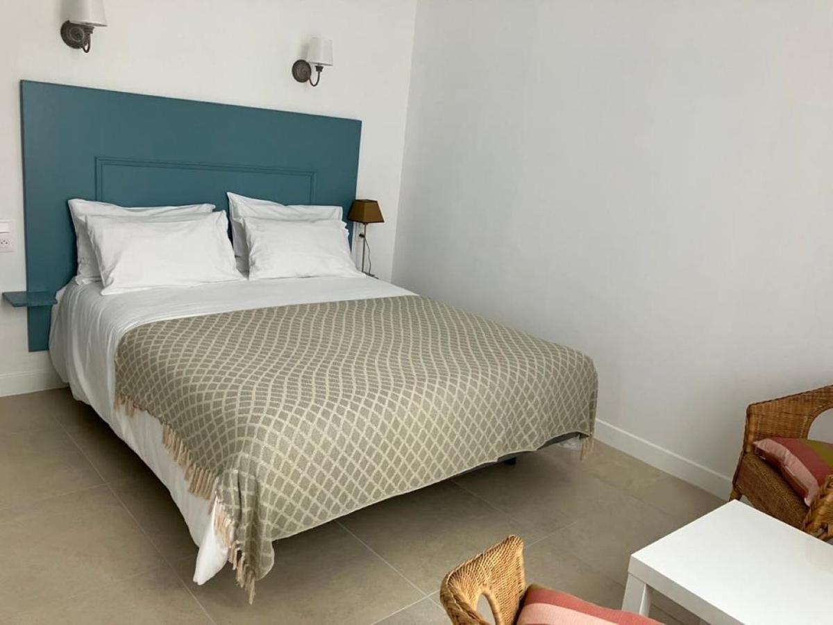 Appartement Calme Centre Ville A 80M Des Halles Narbonne Bagian luar foto